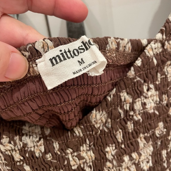 Stunning v neck mini dress - Picture 6 of 6